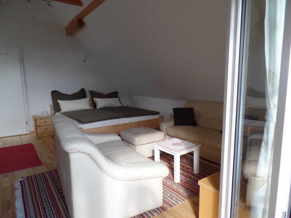 Holiday Home Sonnenhaus Svecina Zewnętrze zdjęcie
